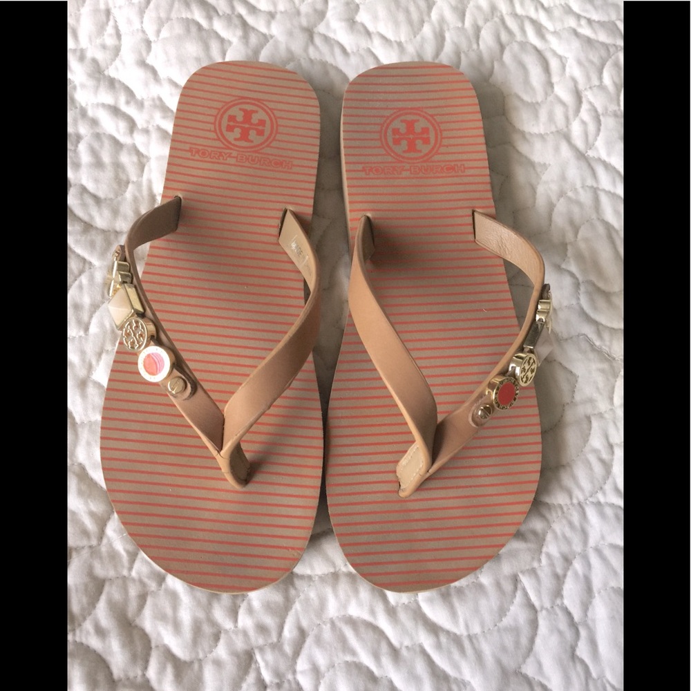 Tory Burch Flip Flops Only Worn A Few Times🚨